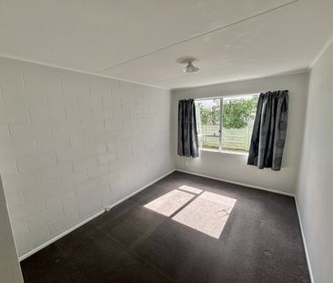 2/46 Awamutu Grove, Waiwhetu - Photo 3