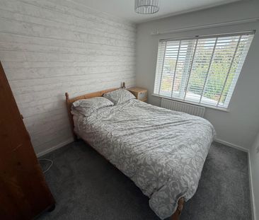 6 The Hill, Groomsport, - Photo 4