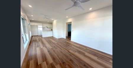 Brand New Luxury 2-Bedroom Granny Flat in Prestigious Hollywell - Photo 2