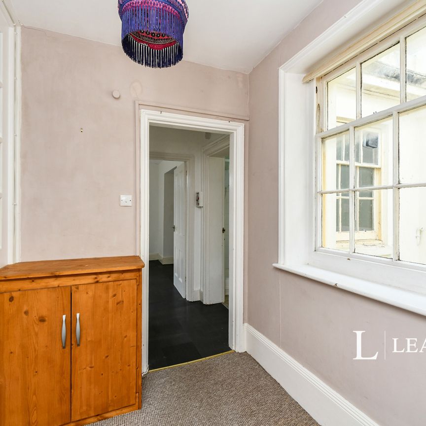 2 bedroom apartment to rent Montpelier Crescent, Brighton, East Sussex, BN1 - Photo 1