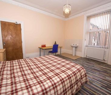 8 bedroom house share to rent - Photo 3
