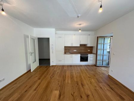 Erstbezug mit Terrasse und Personenaufzug: Moderne 2-Zimmer-Wohnung in St. Kathrein am Hauenstein! - Photo 2