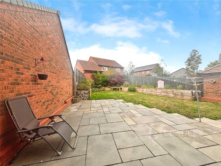 house to rent Austin Avenue, Streethay, Lichfield, Staffordshire, WS13 - Photo 5