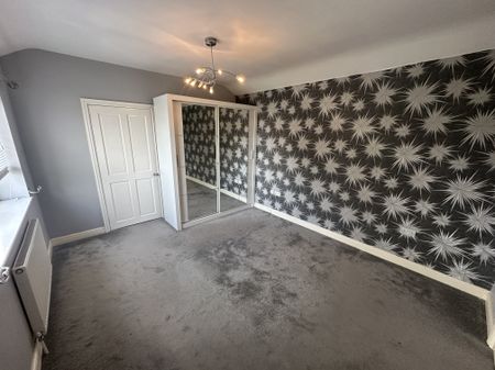 Princess Margaret Avenue, Lincoln, Metheringham - Photo 2