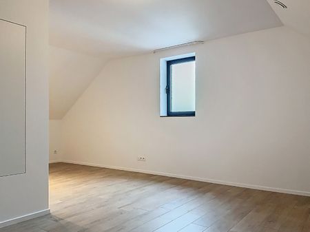 Luxueuze nieuwbouwwoning met een zee aan ruimte te Peer - Foto 4