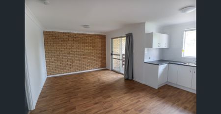 NEAT & TIDY UNIT - Photo 2