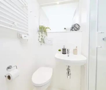 premium single shared facilities - Photo 1