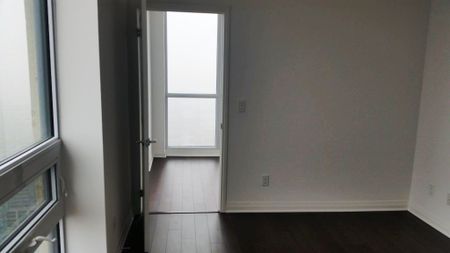 For Lease - 59 Annie Craig Drive Unit# 3607, Toronto, Ontario - Photo 3