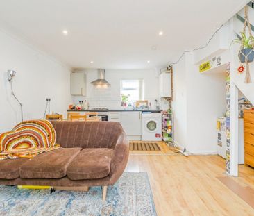 Railway Street - Photo 6