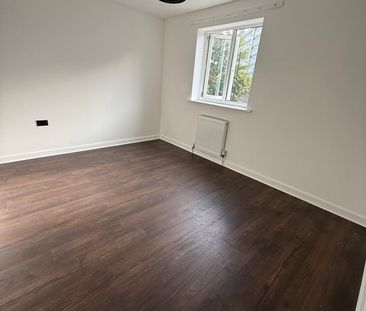 Room in a Shared House, Southampton Way, SE5 - Photo 1