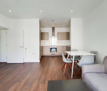 2 bedroom apartment to rent - Photo 2