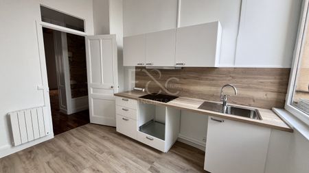 T3 rénové de 58 m² - rue Garibaldi Lyon 6ème - Photo 3