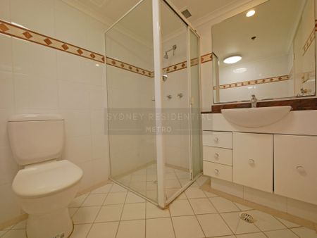 Well Presented Studio Apartment - Regis Tower - Photo 5