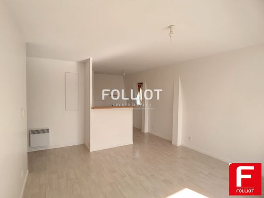 VILLEDIEU LES POÊLES - Résidence LE BELLEVUE - T2 de 49 m² + cave et parking - Photo 1