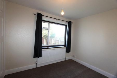 2 bedroom detached bungalow to rent - Photo 5