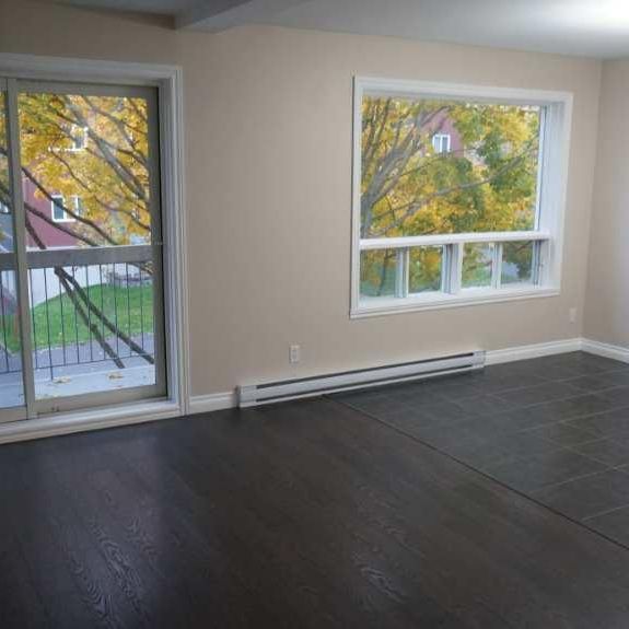 À Louer 4 1/2 - Photo 1