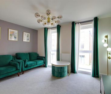 3 bedroom townhouse to rent - Photo 3