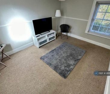 3 bedroom flat to rent - Photo 1