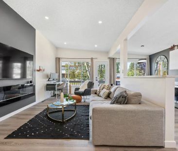 Duplex- 2Bedroom /1 Bath in Killarney — 2 Bedrooms Duplex - Photo 1
