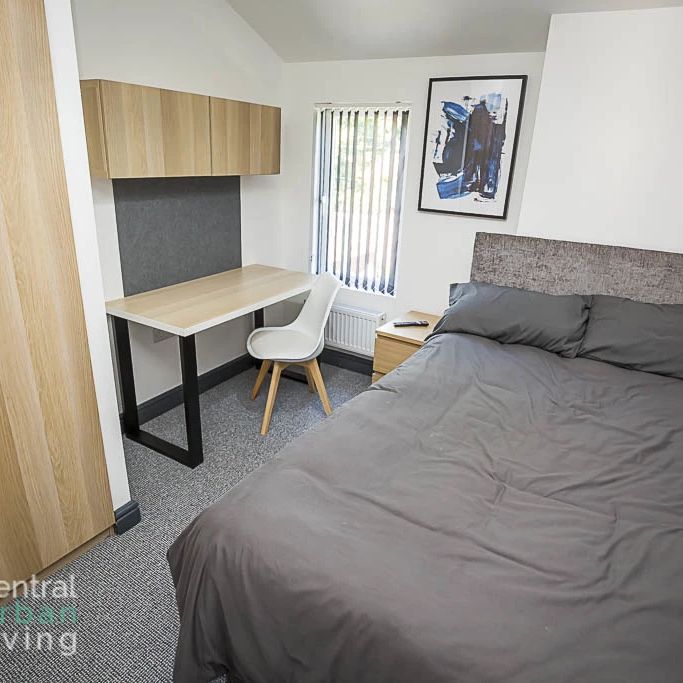 To Rent Gladstone Avenue, **Available From August 2025 - 6 Bedrooms**, Chester - Photo 1