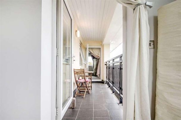 Admiralty Close, West Drayton, UB7 - Photo 1