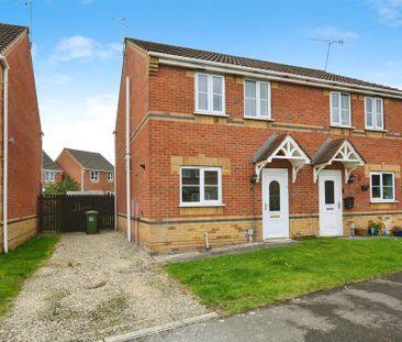 3 bedroom semi-detached house to rent - Photo 1