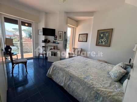 Villa bifamiliare via Riccione 114, Fregene, Fiumicino - Photo 4