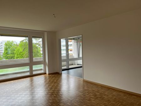 3.5-Zimmerwohnung im Tscharnerquartier - Photo 2