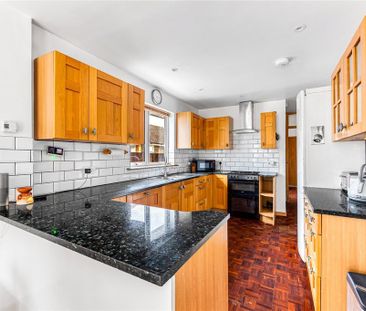 3 bedroom bungalow to rent - Photo 1