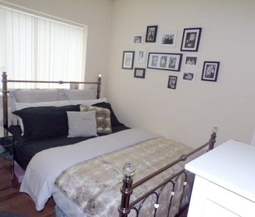 Acre Lane, Bromborough - Photo 2