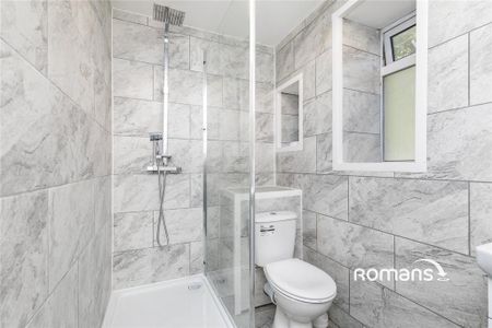 1 bedroom in a house share to rent - Photo 5