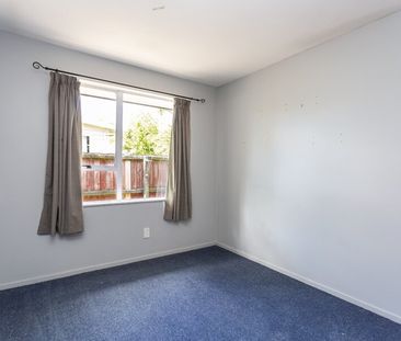 Spacious Pet Friendly Family Home! - Photo 2