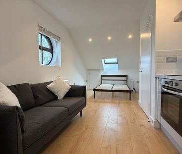 Studio to rent - Photo 4