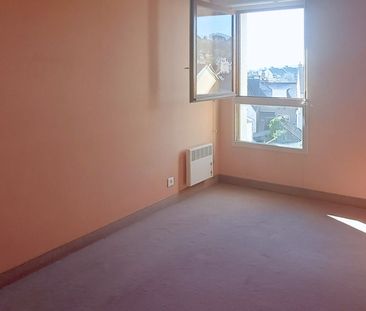 Location Appartement 3 pièces 78m² - Photo 3