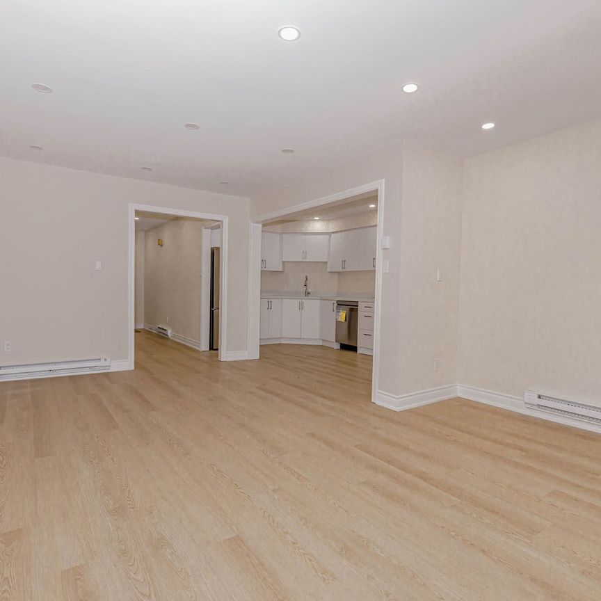 For Lease - 2289 Munn's Avenue, Oakville, Ontario - Photo 1