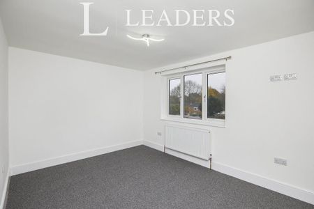 3 bedroom house to rent - Photo 3