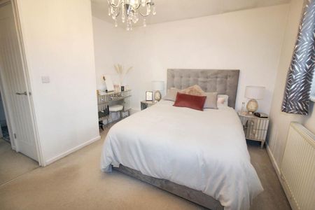 2 bedroom detached house to rent - Photo 4