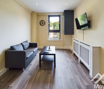 Oakfield House, Preston New Road, Blackburn. BB2 6AY - Photo 1