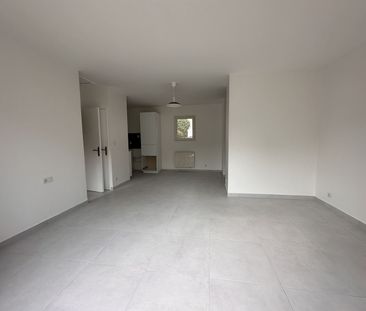 Location Appartement 2 pièces 42m² BRIE COMTE ROBERT 77170 - Photo 2