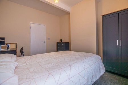 3 bedroom house share to rent - Photo 4