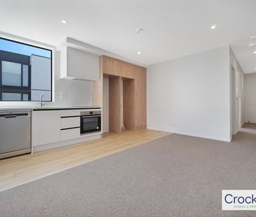 Modern Parkside Living in Central Te Atatū South – Brand-New Apartment - Photo 2