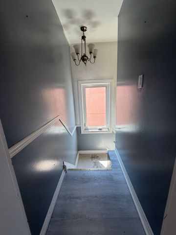 For Lease - 127 Morrison Avenue Unit# 2nd Floor, Toronto, Ontario - Photo 2