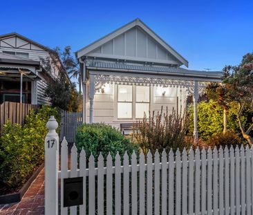 Register To Insect // INNER-CITY SPACE & CHARM - Photo 1