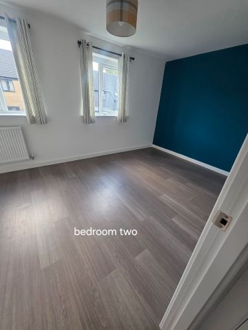 2 Bed Semi-Detached House, Elderberry Close, BS14 - Photo 2