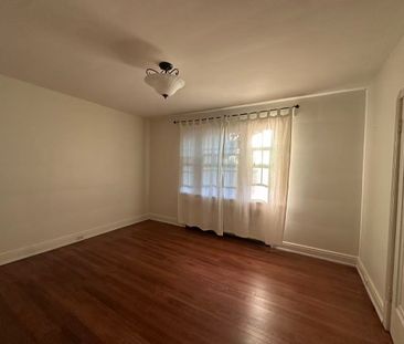 For Lease - 389 Lawrence Avenue, Toronto, Ontario - Photo 3