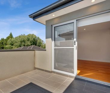 5/89 Thackeray Road, Reservoir VIC 3073 - Photo 2