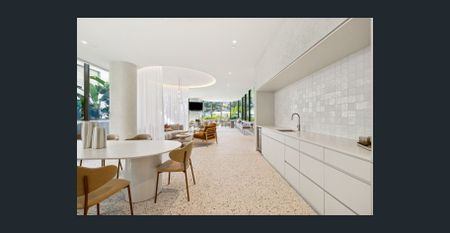 SUMMER JUST GOT BETTER - 'EMERSON' KIRRA BEACHFRONT - Photo 4