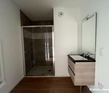 Location Appartement 3 pièces 63m² - Photo 3