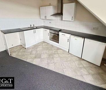 High Street, Cradley Heath, B64 - Photo 2