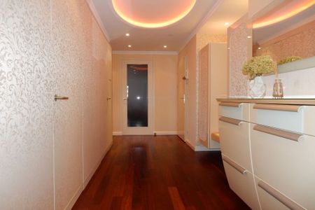 Voll möblierte 3 Zimmer Wohnung mit Loggia, Pool, Sauna, Terrasse und Fitnessbereich am Wienerberg! - Foto 2